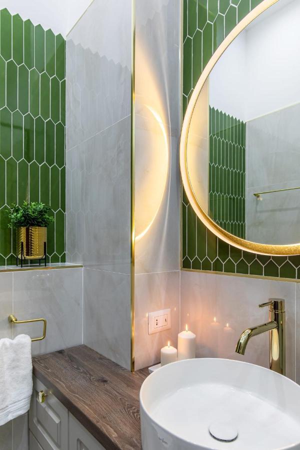 Holt Old Town Luxury Suites Bukurešť Exteriér fotografie