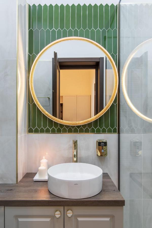 Holt Old Town Luxury Suites Bukurešť Exteriér fotografie